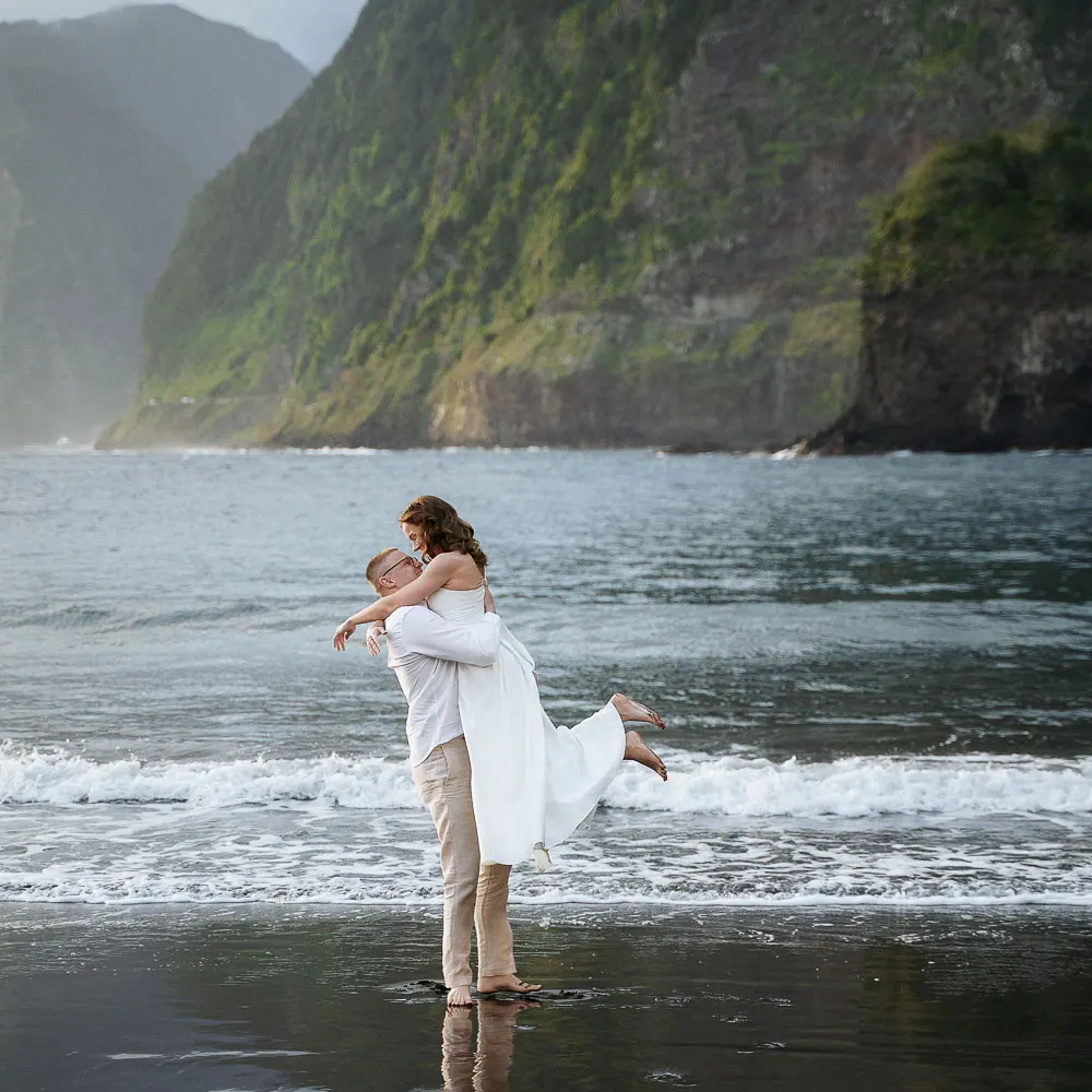 https://www.love-gracefully.com/wp-content/uploads/2025/06/elopement-in-Madeira-1-005.jpg